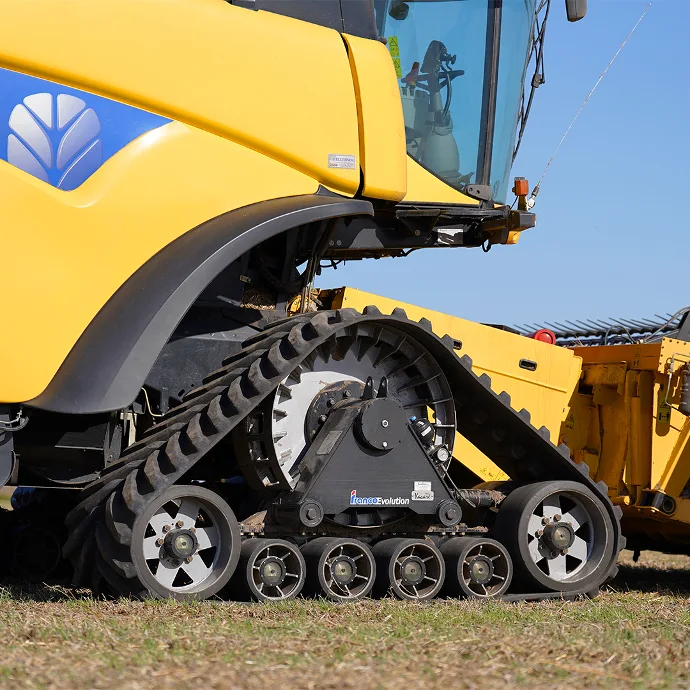 oruga franco evolution en una cosechadora new holland